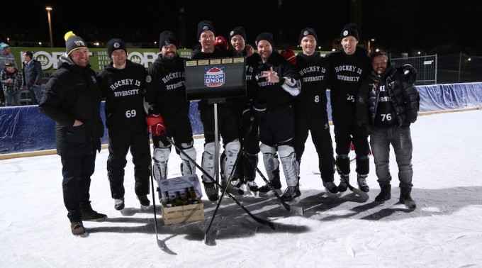 Huskies_winner_European_Pond_Hockey_Championship_Ritten-Renon_2019
