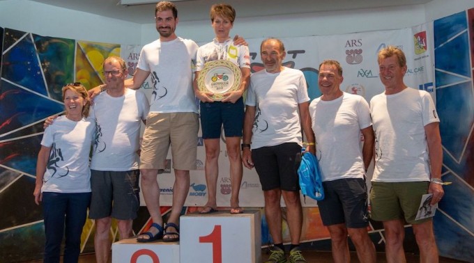 Pfeifer_Ilse_podio_con_gruppo_Podium_mit_Gruppe_Giro_della_Siclia_2019