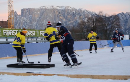 European_Pond_Hockey_Championship_Ritten_Renon_2