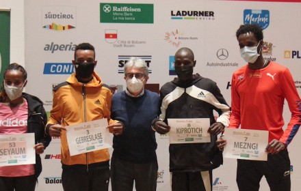 Seyaum_Gebresilase_Demadonna_Kiprotich_Mezngi_BOclassic_Suedtirol_2021