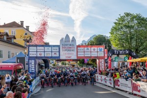 Start_Südtirol_Dolomiti_Superbike_2022_Credits_YAK_Agency