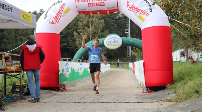 Sieger_Reiterer_Andreas_Soltn_Berghalbmarathon_25_09_22_Credits_hkmedia