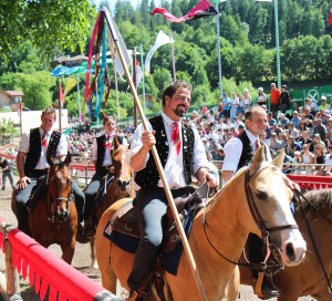 Team_Kastelruth_Seiseralm_1_Credits_hkMedia