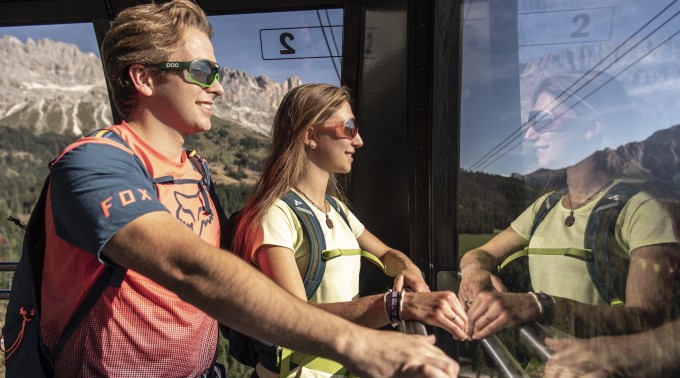 Carezza_Dolomites_Cabrio-Seilbahn_funivia_cabrio_Credits_Carezza_Dolomites